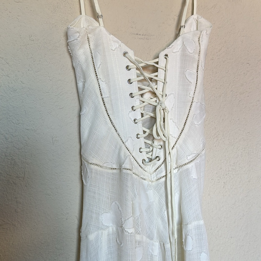 HOUSE OF CB 'Seren' Vintage Cream Floral Lace Back Maxi Dress NWOT size XS - Picture 10 of 17